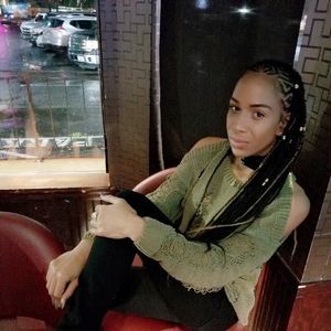 Meet your Posher, Helena